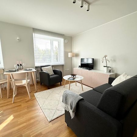 Lovely Beachfront Apartment In Paernu Eksteriør billede
