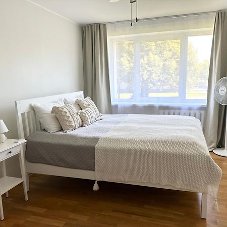 Lovely Beachfront Apartment In Paernu Eksteriør billede