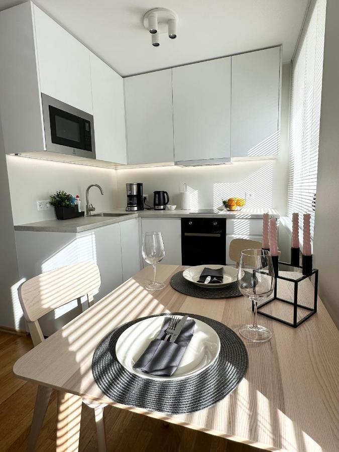 Lovely Beachfront Apartment In Paernu Eksteriør billede